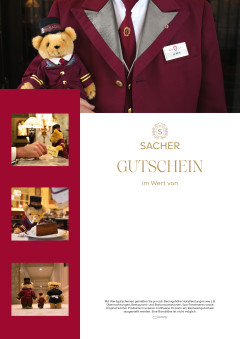 Detailaufnahme eines Hotel Sacher Mitarbeiters mit dem Franz Bären